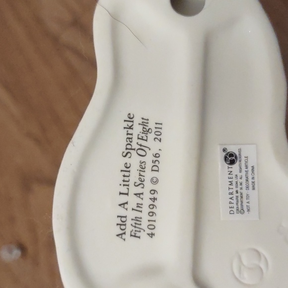 Department 56 Snowbabies "Add a Little Sparkle" Figurine - Picture 8 of 8